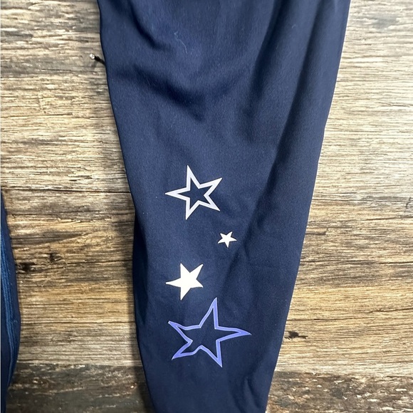 Lululemon Athletica Navy Blue Skull Leggings with High Waistband - Picture 6 of 8